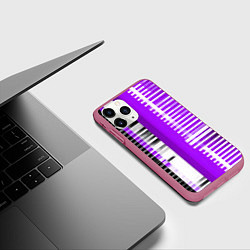 Чехол iPhone 11 Pro матовый Белые полосы на чёрно-фиолетовом фоне, цвет: 3D-малиновый — фото 2
