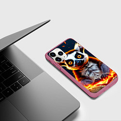 Чехол iPhone 11 Pro матовый Лемур в огне, цвет: 3D-малиновый — фото 2