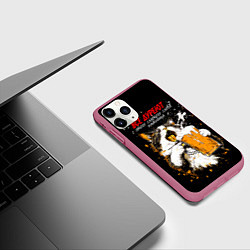 Чехол iPhone 11 Pro матовый Все дуреют с этого сладкого слова - пятница, цвет: 3D-малиновый — фото 2