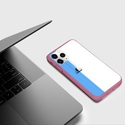 Чехол iPhone 11 Pro матовый Моляр красит стену, цвет: 3D-малиновый — фото 2