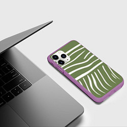 Чехол iPhone 11 Pro матовый Полоски зеленой зебры, цвет: 3D-фиолетовый — фото 2