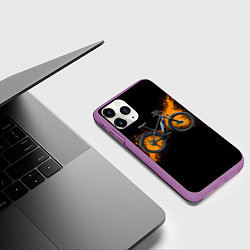 Чехол iPhone 11 Pro матовый Электровелосипед на черном, цвет: 3D-фиолетовый — фото 2