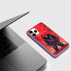 Чехол iPhone 11 Pro матовый Мишка на спорте, цвет: 3D-фиолетовый — фото 2