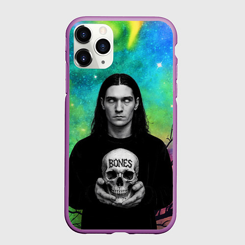 Чехол iPhone 11 Pro матовый Bones без зрачков держит череп в руках / 3D-Фиолетовый – фото 1