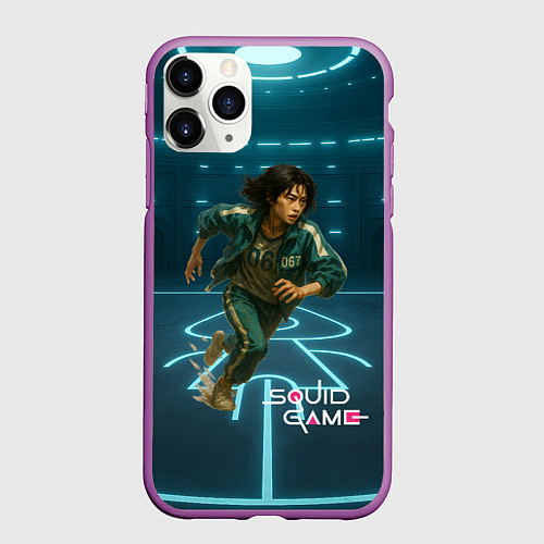 Чехол iPhone 11 Pro матовый Игра в кальмара - игрок 067 бежит / 3D-Фиолетовый – фото 1
