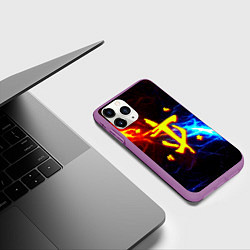 Чехол iPhone 11 Pro матовый Doom шторм с молниями, цвет: 3D-фиолетовый — фото 2