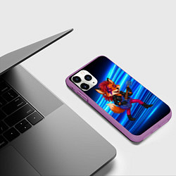 Чехол iPhone 11 Pro матовый Лиса в косухе и гитарой - рок звезда, цвет: 3D-фиолетовый — фото 2