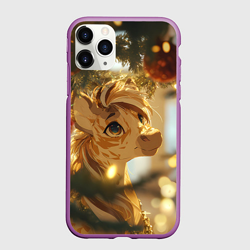 Чехол iPhone 11 Pro матовый Лошадка любуется елочным шаром / 3D-Фиолетовый – фото 1