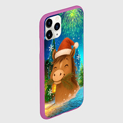 Чехол iPhone 11 Pro матовый Новогодняя лошадка жует елочные ветки, цвет: 3D-фиолетовый — фото 2