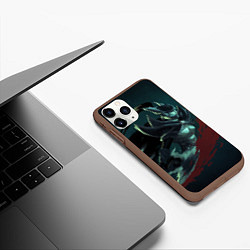 Чехол iPhone 11 Pro матовый Phantom Assassin, цвет: 3D-коричневый — фото 2