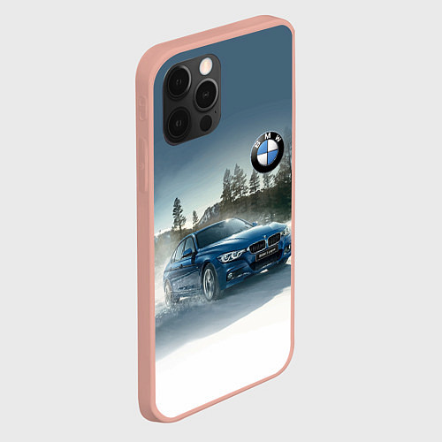 Чехол iPhone 12 Pro Max Крутая бэха мчится по лесной дороге / 3D-Светло-розовый – фото 2