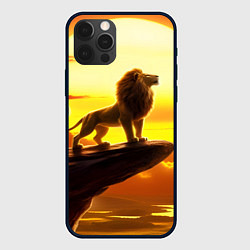 Чехол iPhone 12 Pro Max Лев на закате на горе
