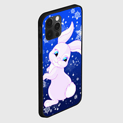 Чехол для iPhone 12 Pro Кролик на фоне снежинок, цвет: 3D-черный — фото 2