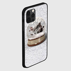 Чехол для iPhone 12 Pro Котёнок в шаре на фоне снега, цвет: 3D-черный — фото 2