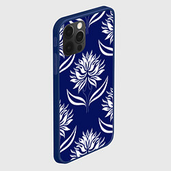 Чехол для iPhone 12 Pro Абстрактные белые лотосы на синем - паттерн, цвет: 3D-тёмно-синий — фото 2
