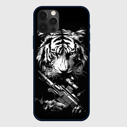 Чехол iPhone 12 Pro Тигр с винтовкой / 3D-Черный – фото 1