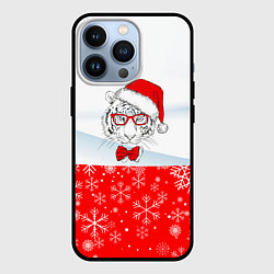 Чехол iPhone 13 Pro Новогодний тигр в сугробе снега