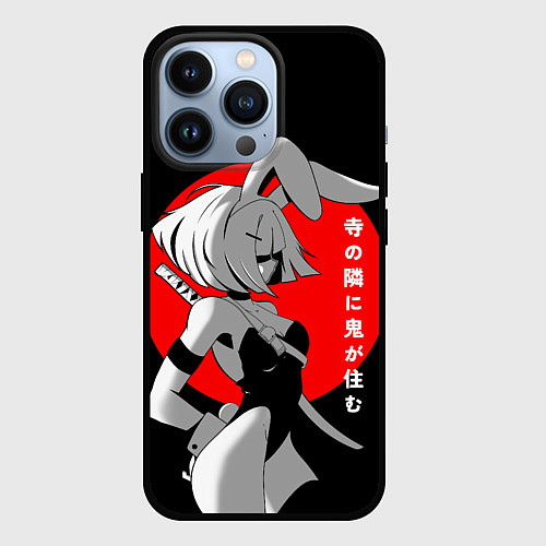 Чехол iPhone 13 Pro Секси девушка-самурай с заячьими ушками- иероглифы / 3D-Черный – фото 1