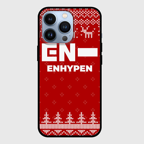 Чехол iPhone 13 Pro Новогодний Enhypen с оленями / 3D-Черный – фото 1