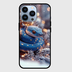 Чехол для iPhone 13 Pro Синяя змея в снежной елке, цвет: 3D-черный