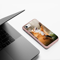 Чехол iPhone 7/8 матовый Лиса с лапкой, цвет: 3D-светло-розовый — фото 2