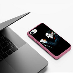 Чехол iPhone 7/8 матовый Честер на сцене, цвет: 3D-малиновый — фото 2