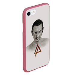 Чехол iPhone 7/8 матовый Chester Bennington, цвет: 3D-малиновый — фото 2