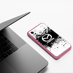 Чехол iPhone 7/8 матовый Mazda: Black Spray, цвет: 3D-малиновый — фото 2