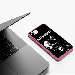 Чехол iPhone 7/8 матовый Kasabian Rock, цвет: 3D-малиновый — фото 2