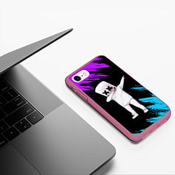 Чехол iPhone 7/8 матовый Marshmello, цвет: 3D-малиновый — фото 2