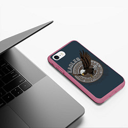 Чехол iPhone 7/8 матовый Летящий орёл, цвет: 3D-малиновый — фото 2