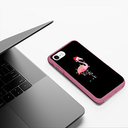 Чехол iPhone 7/8 матовый Новогодний Фламинго, цвет: 3D-малиновый — фото 2