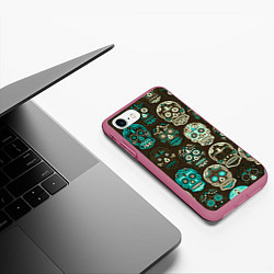 Чехол iPhone 7/8 матовый Черепа с узорами, цвет: 3D-малиновый — фото 2
