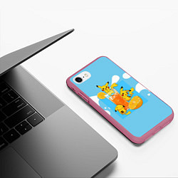 Чехол iPhone 7/8 матовый Пикачу в лимонаде, цвет: 3D-малиновый — фото 2