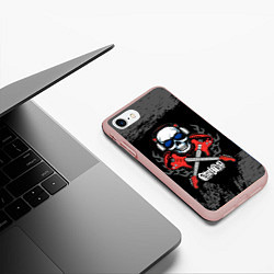 Чехол iPhone 7/8 матовый Сектор Газа две гитары и череп, цвет: 3D-светло-розовый — фото 2