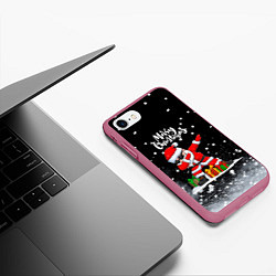 Чехол iPhone 7/8 матовый Santa Dabbing с подарками, цвет: 3D-малиновый — фото 2