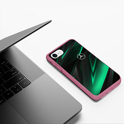 Чехол iPhone 7/8 матовый MERCEDES-BENZ AMG NEON STRIPES PETRONAS, цвет: 3D-малиновый — фото 2