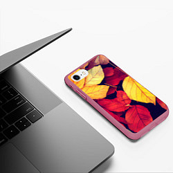 Чехол iPhone 7/8 матовый Листва осенняя, цвет: 3D-малиновый — фото 2