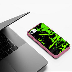 Чехол iPhone 7/8 матовый Black & Green, цвет: 3D-малиновый — фото 2