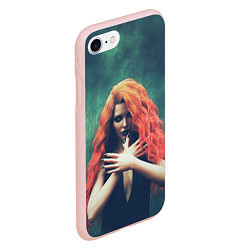 Чехол iPhone 7/8 матовый Рыжая ведьма колдует в лесу, цвет: 3D-светло-розовый — фото 2
