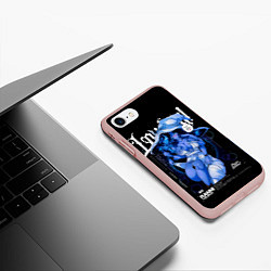 Чехол iPhone 7/8 матовый Ранни в бани сьюте - Elden Ring, цвет: 3D-светло-розовый — фото 2