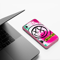 Чехол iPhone 7/8 матовый Blink-182: Purple Smile, цвет: 3D-малиновый — фото 2