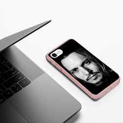 Чехол iPhone 7/8 матовый Джонни Депп, цвет: 3D-светло-розовый — фото 2