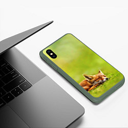 Чехол iPhone XS Max матовый Лисичка спит, цвет: 3D-темно-зеленый — фото 2