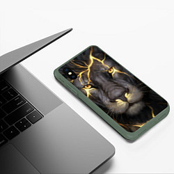 Чехол iPhone XS Max матовый Лев с молнией, цвет: 3D-темно-зеленый — фото 2