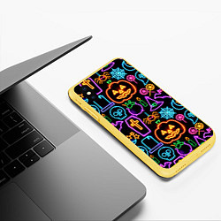 Чехол iPhone XS Max матовый Halloween, цвет: 3D-желтый — фото 2