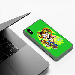 Чехол iPhone XS Max матовый CRASH BANDICOOT, цвет: 3D-темно-зеленый — фото 2