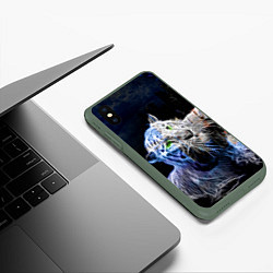 Чехол iPhone XS Max матовый Неоновый тигр в воде, цвет: 3D-темно-зеленый — фото 2