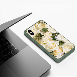 Чехол iPhone XS Max матовый Белые Розы, беззащитны шипы, цвет: 3D-темно-зеленый — фото 2