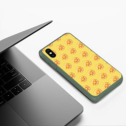 Чехол iPhone XS Max матовый Апельсин Паттерн - Желтая версия, цвет: 3D-темно-зеленый — фото 2